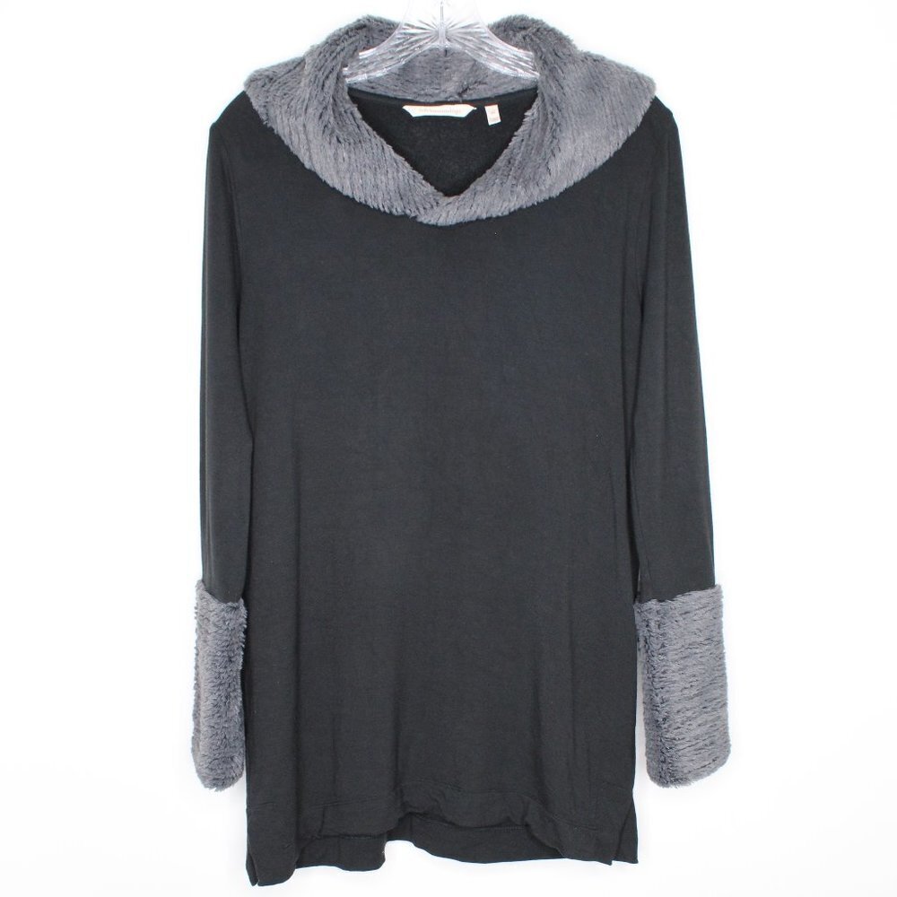 Soft Surrounding Black Tunic With Gray Furry Collar And Cuffs